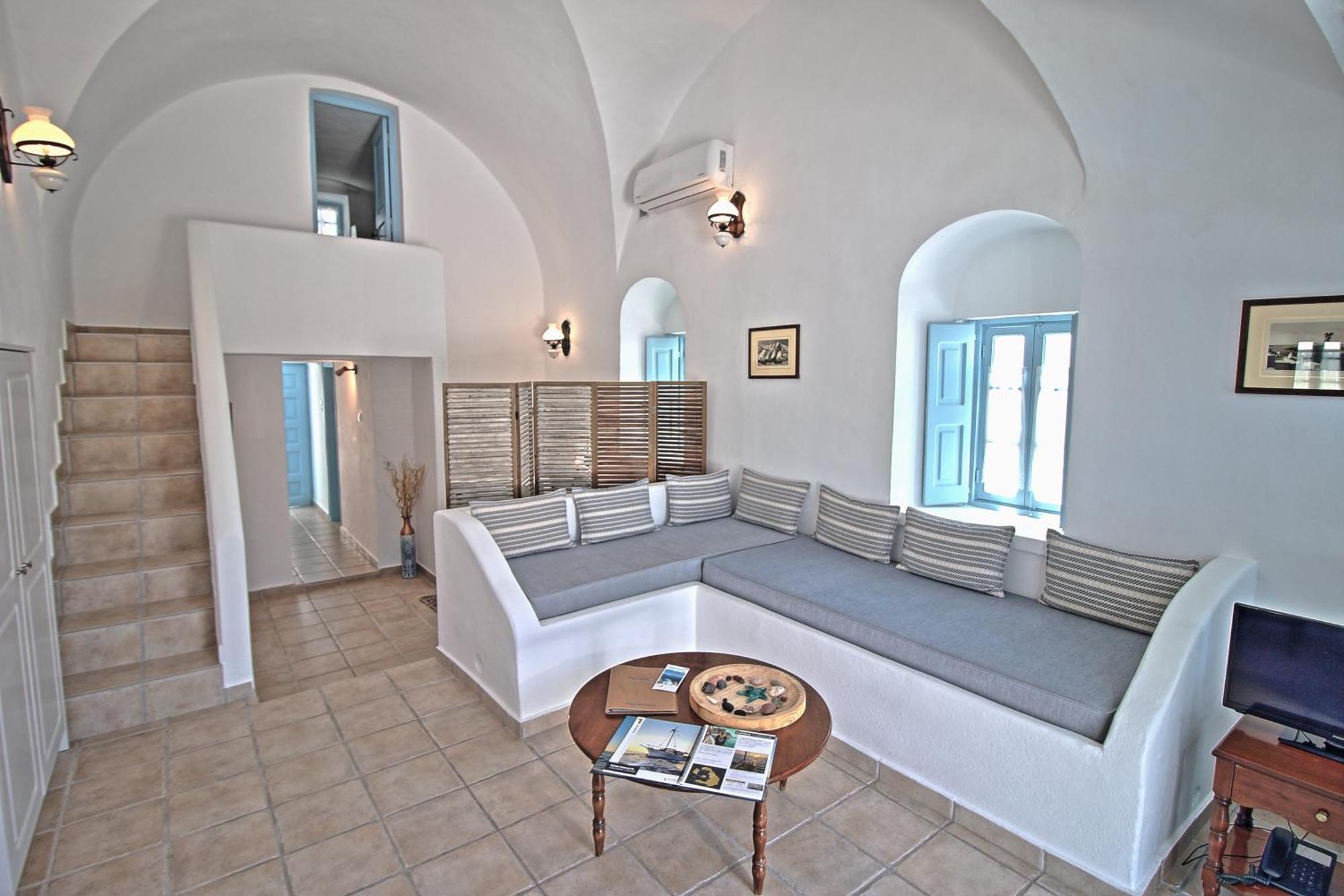 Aethrio Sunset Village - 4* Oia (Santorini)
