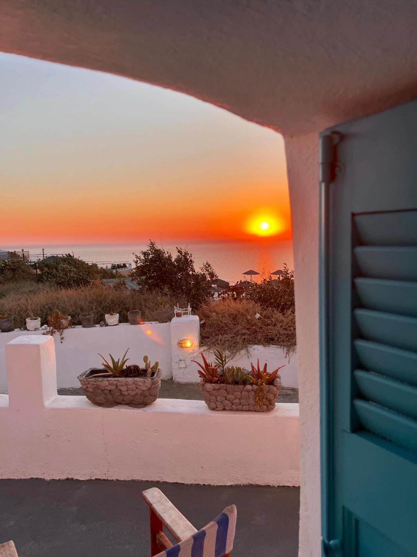 Sunset House Pothitou Villa Oia (Santorini)
