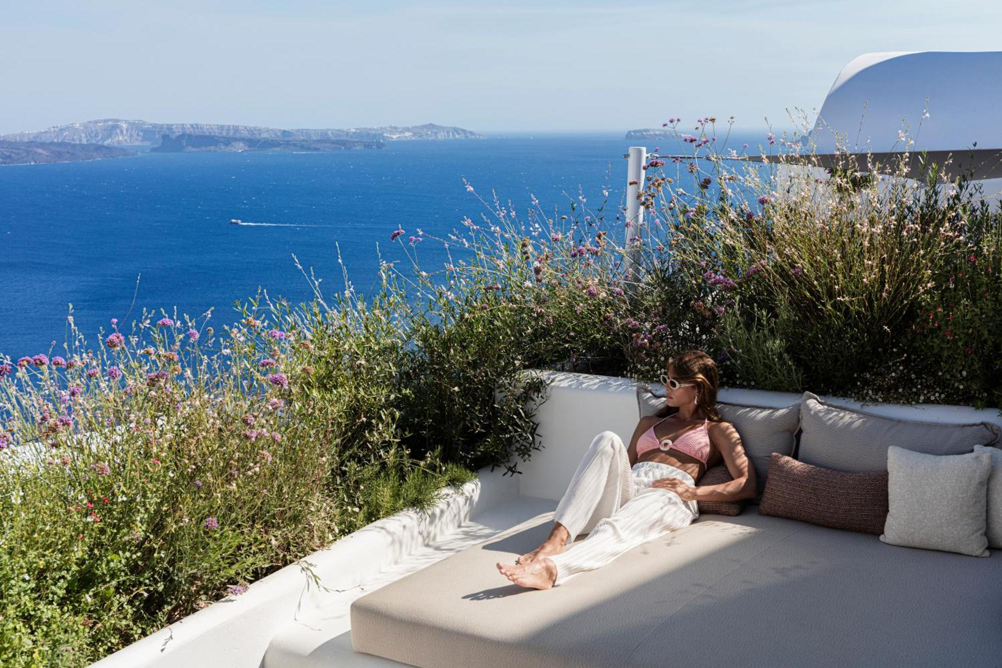 Canaves Ena - Small Luxury Of The World Oia (Santorini)