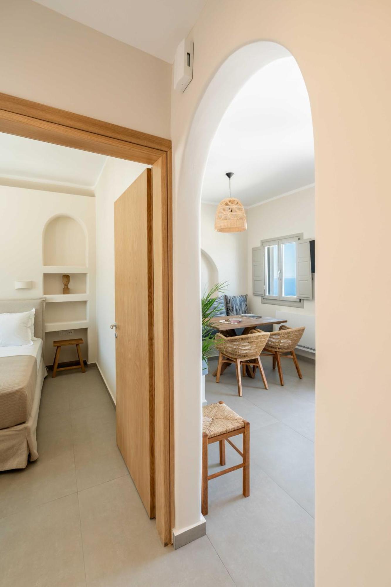 Phos Apartment *