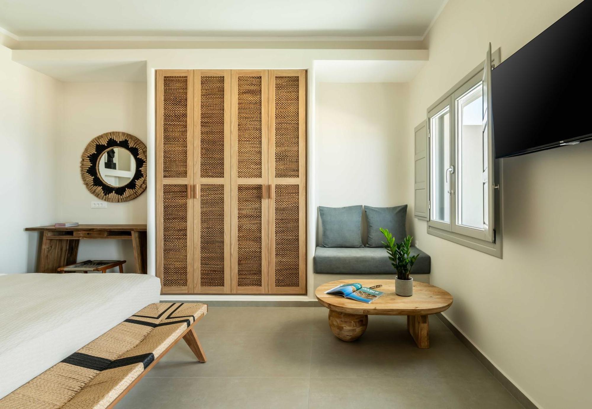 Apartment Phos