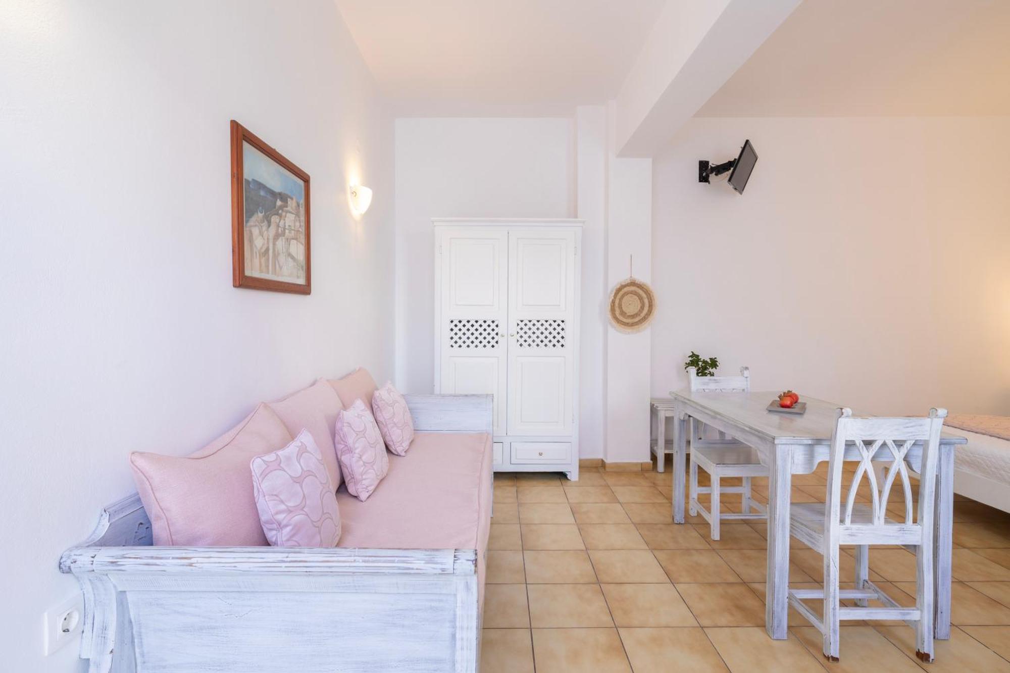 Apartment Vrachia & Oia (Santorini)