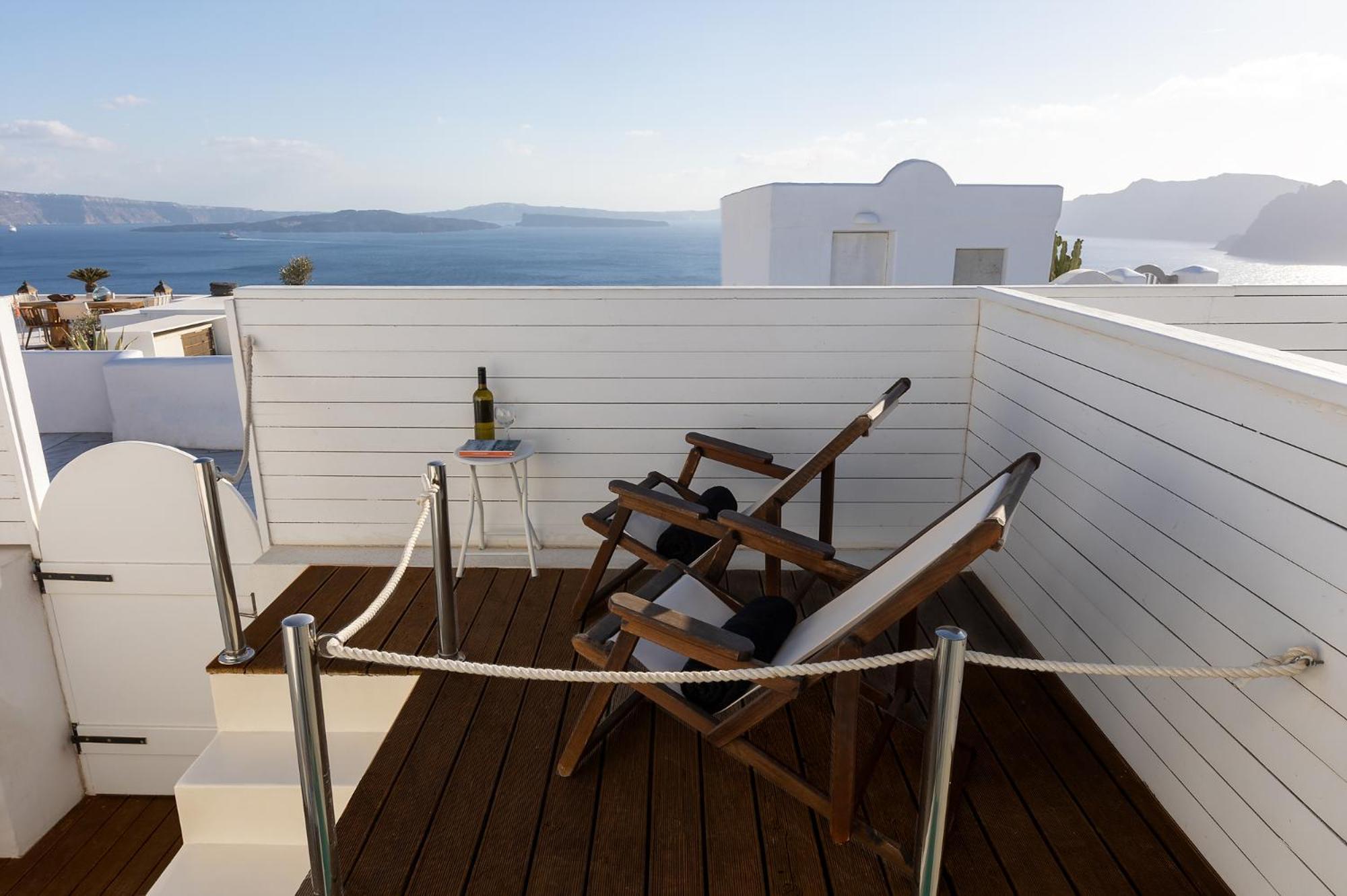 Santorini Sun *