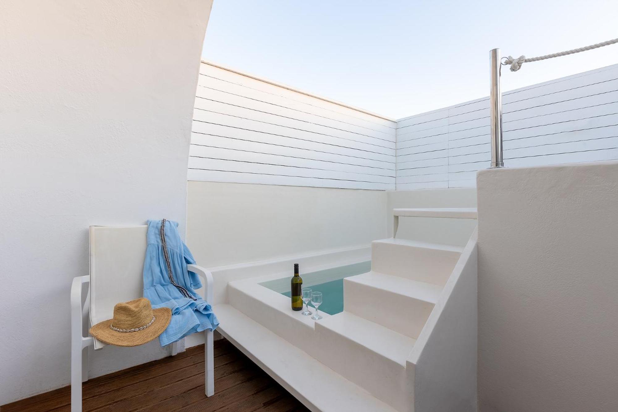Santorini Sun