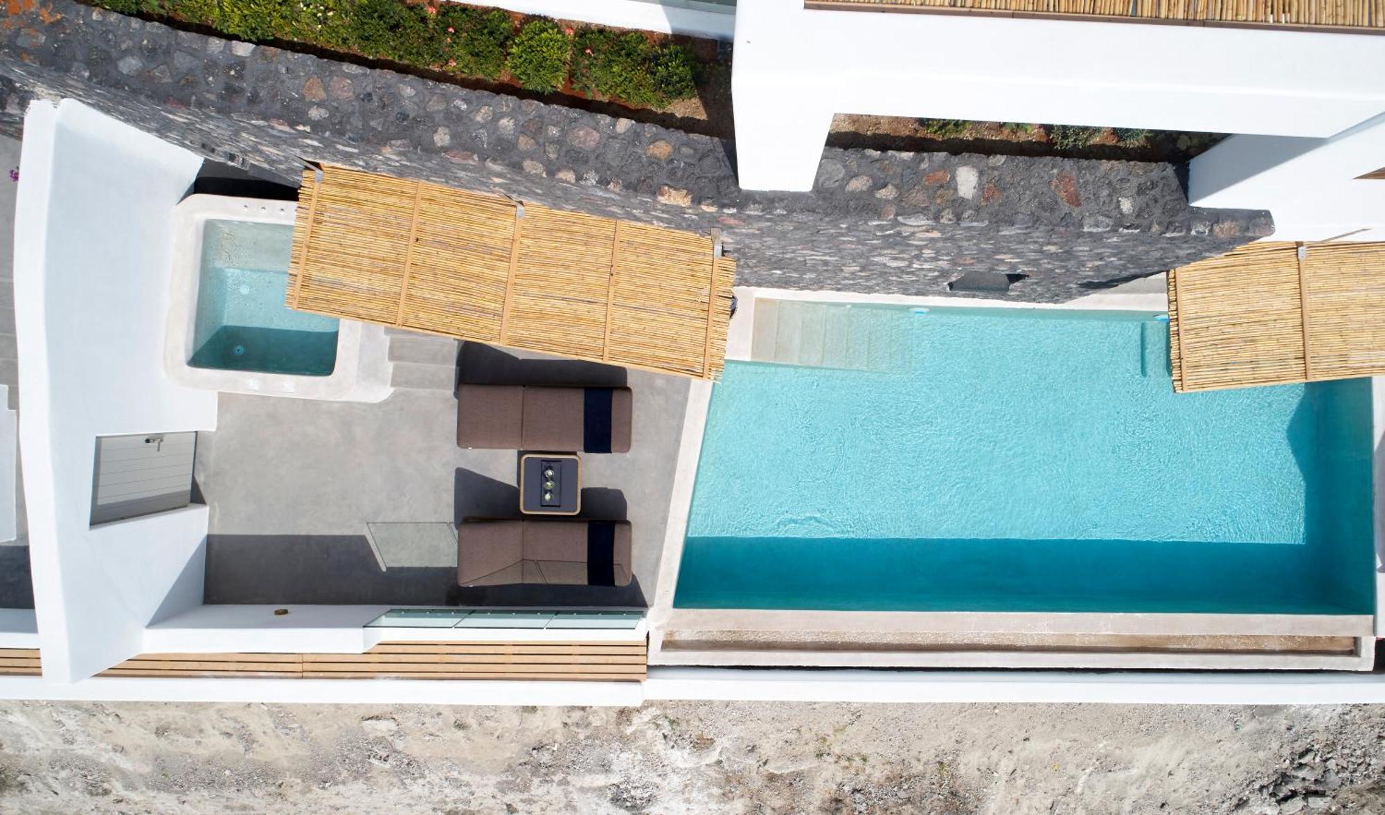 Santo Pure & 5* Oia (Santorini)