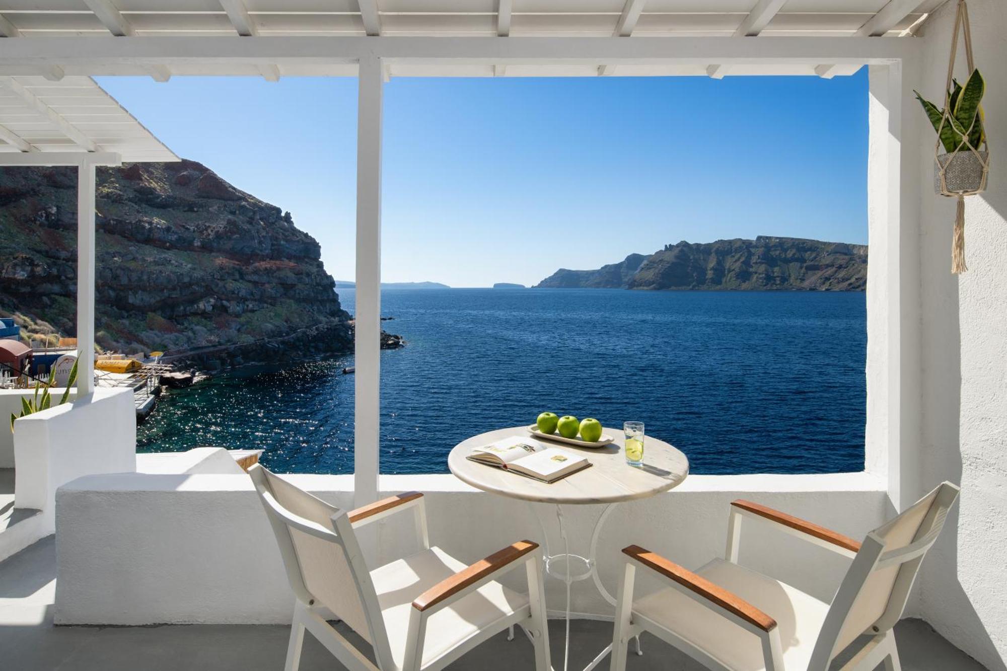 Bed & Breakfast Lava Stone Oia (Santorini)