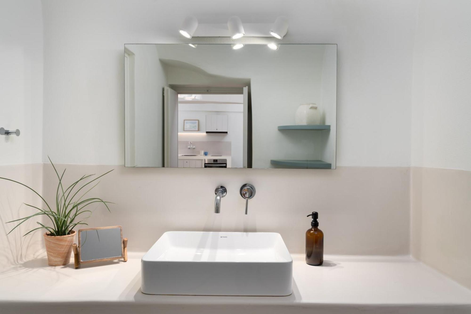 Kalyva Cycladic House - Santorini Holiday home *