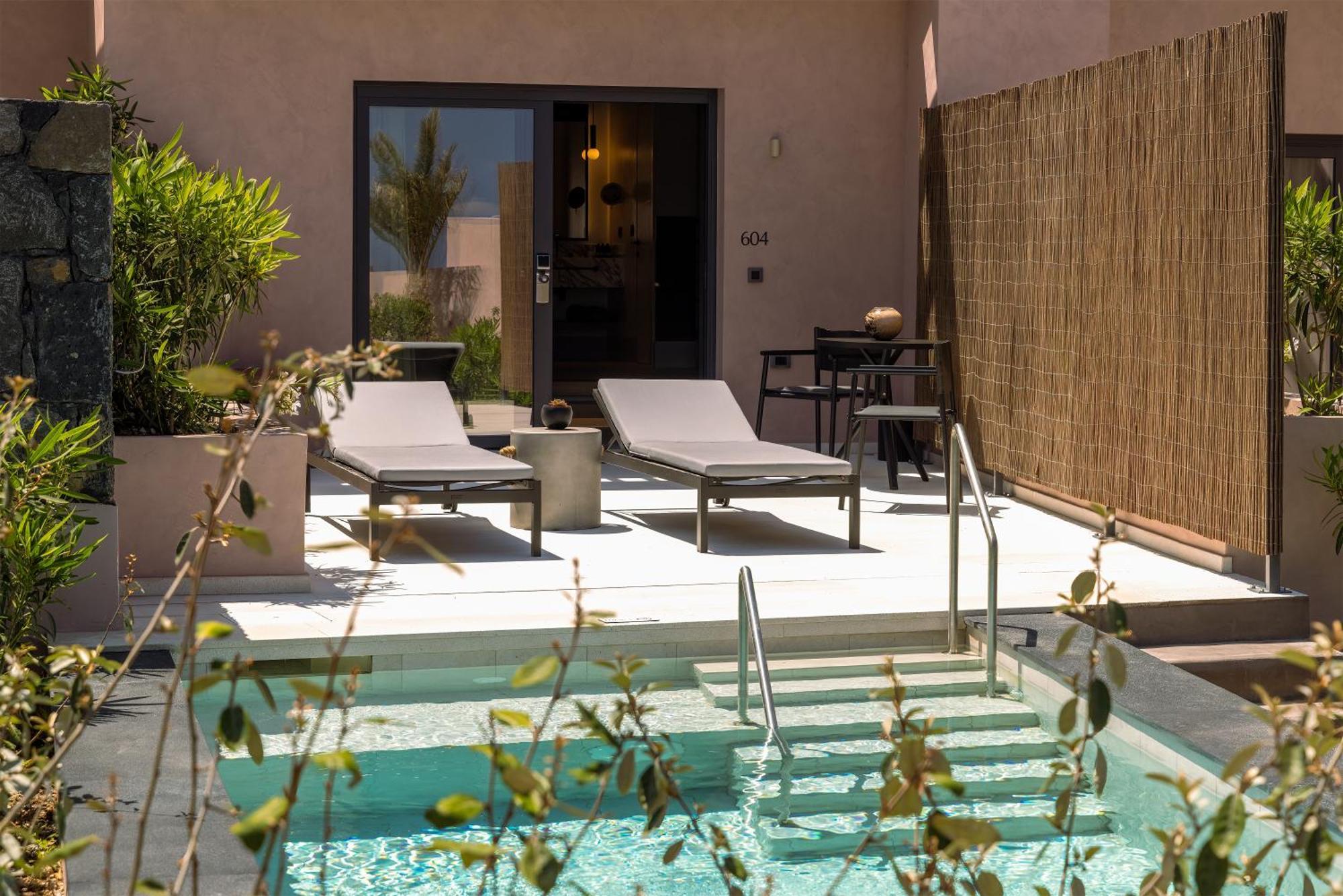 Hotel Domes Novos Santorini, Autograph Collection 5*