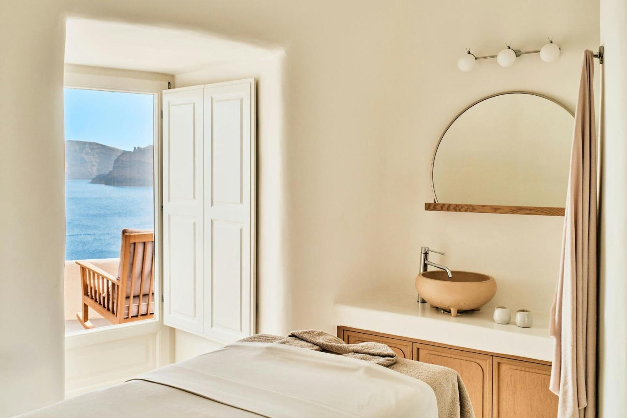 Mystique, A Luxury Collection Hotel, Santorini (adults Only) Hotel