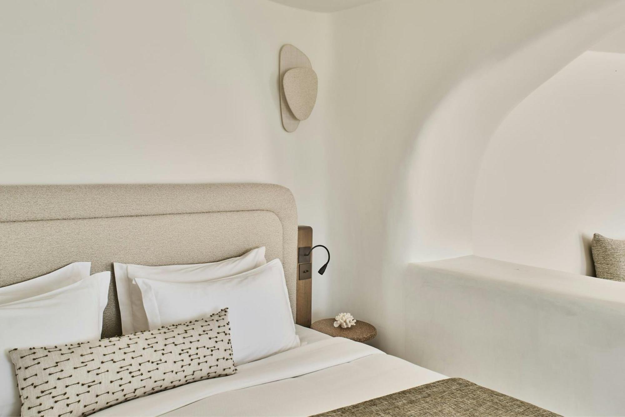 Mystique, A Luxury Collection Hotel, Santorini (adults Only) Hotel