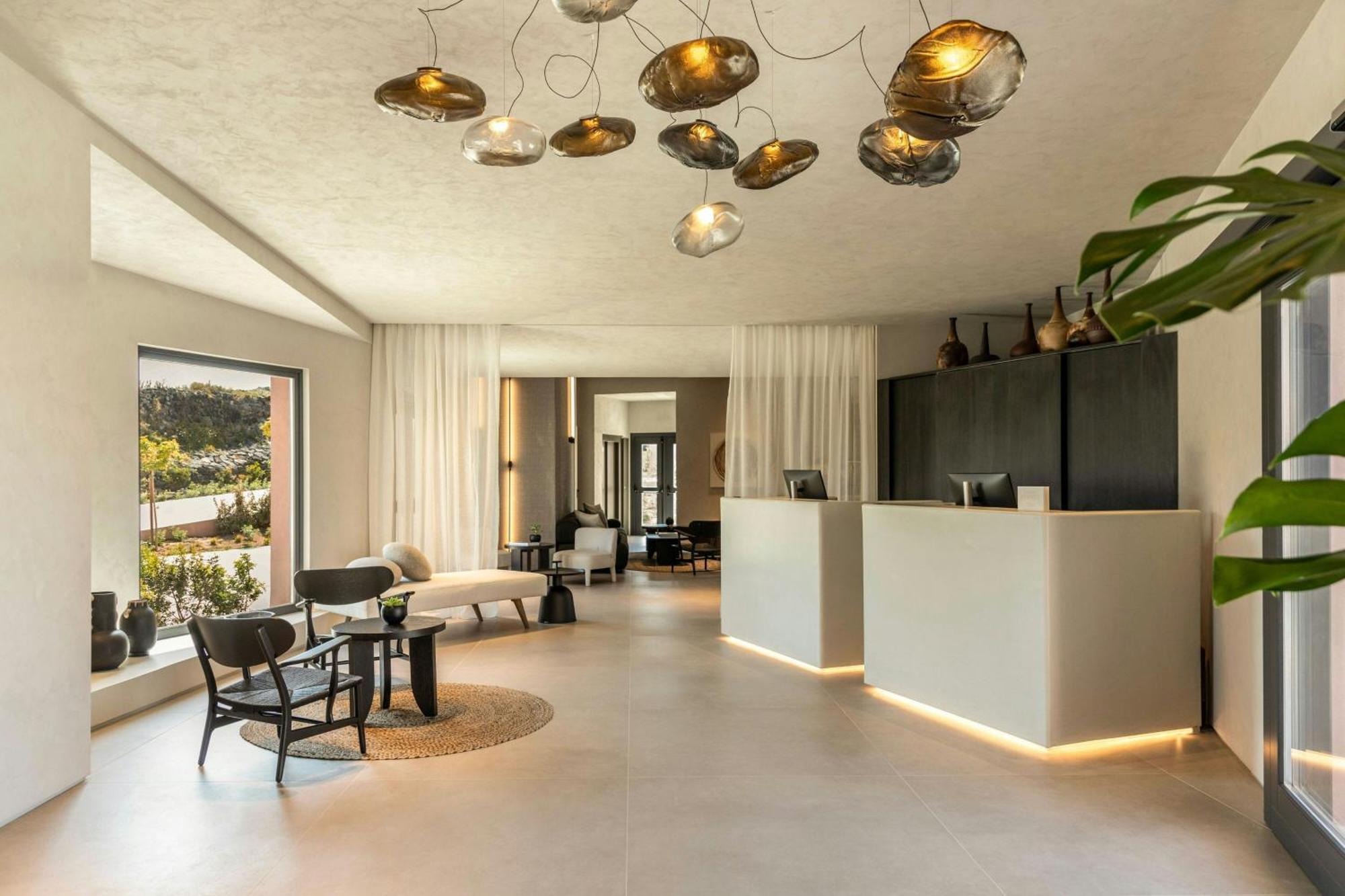 Hotel Domes Novos Santorini, Autograph Collection 5*
