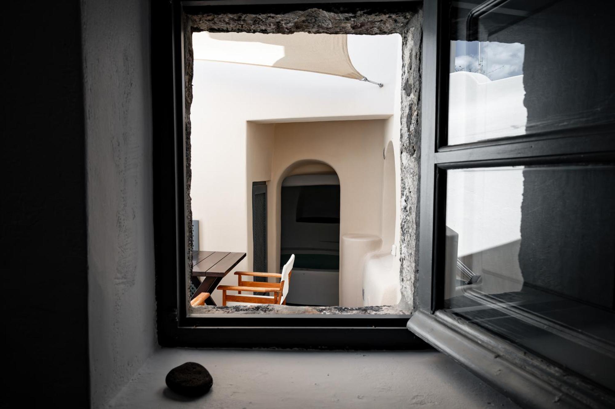 Lotza Oia (Santorini)
