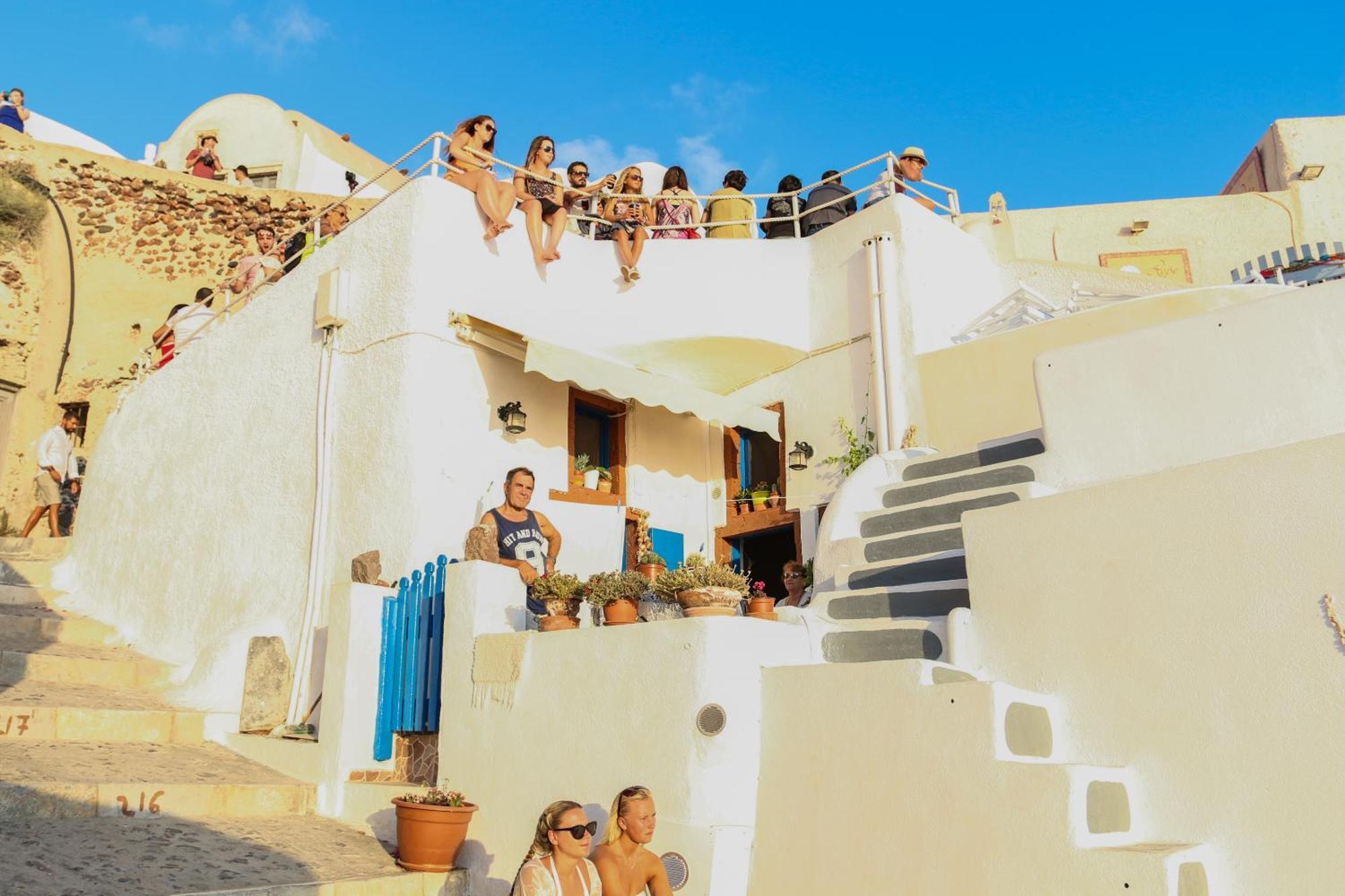 Santorini Paradise Cave Oía