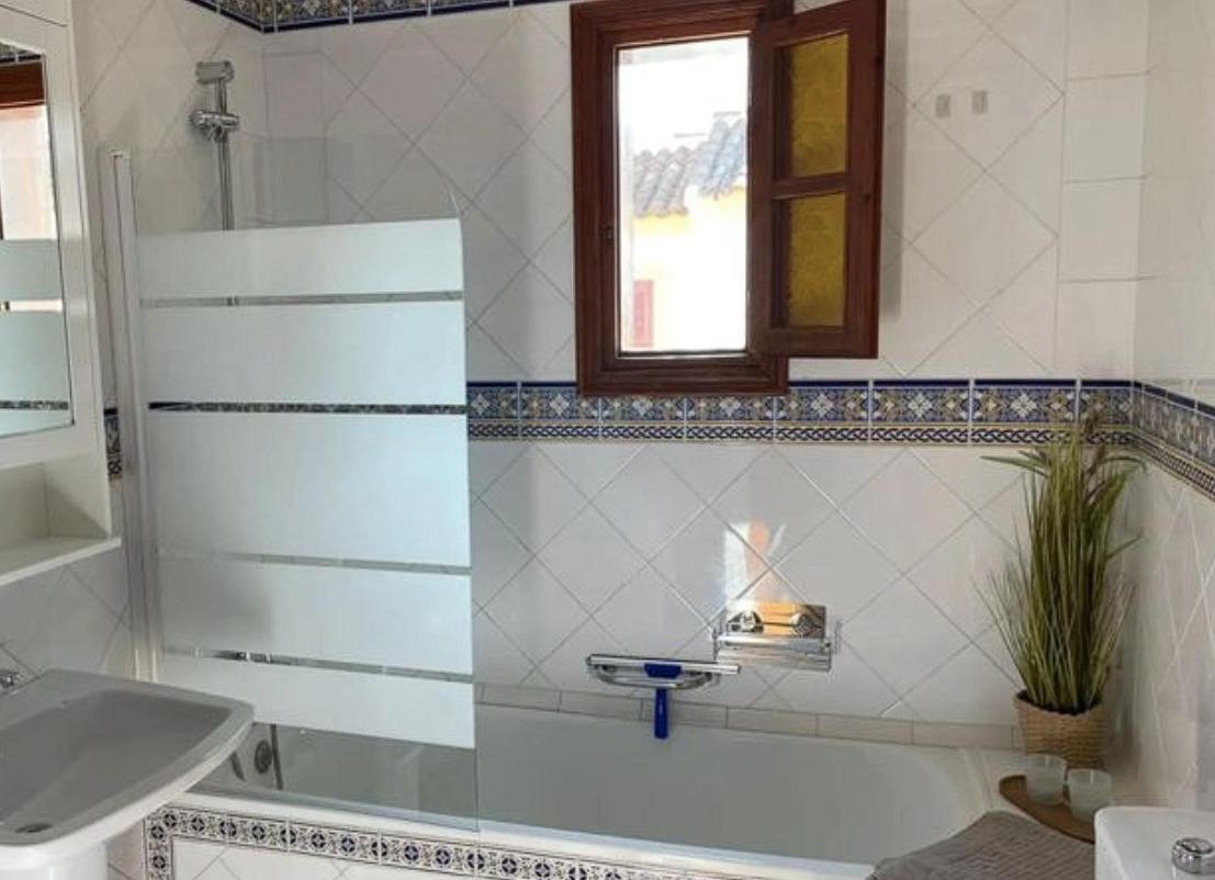 Homestay Located In The Very Heart Of ! Oia (Santorini)