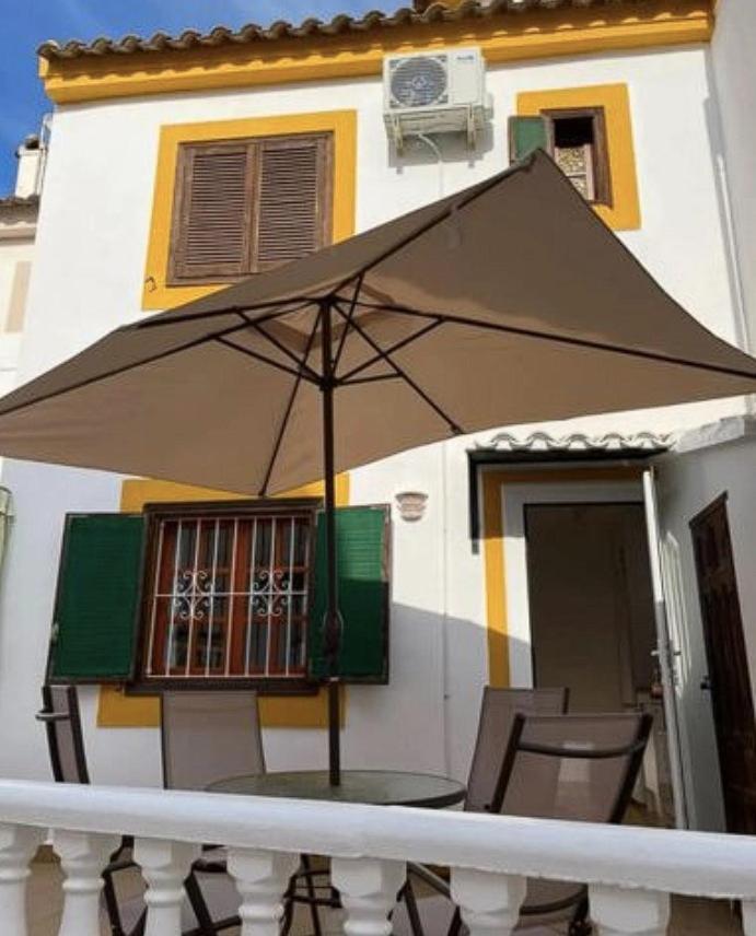 Homestay Located In The Very Heart Of ! Oia (Santorini)