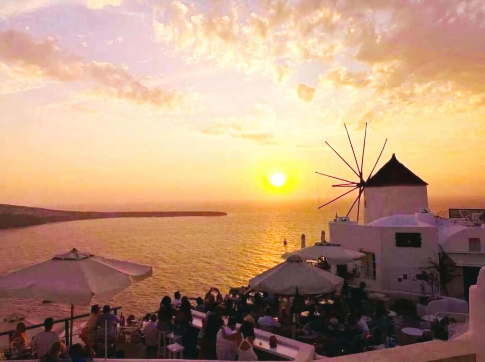 Evilio Oia (Santorini)