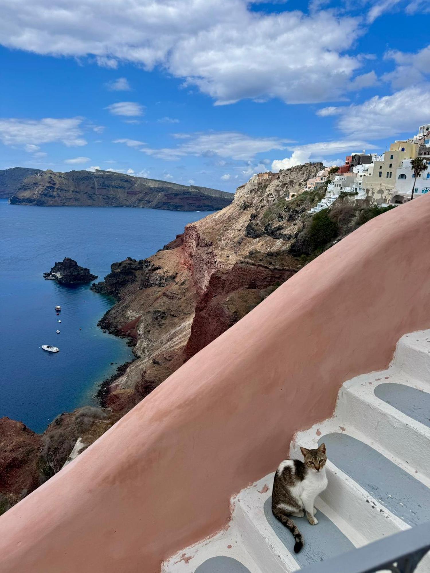 Little Rock - Villa Oia (Santorini)