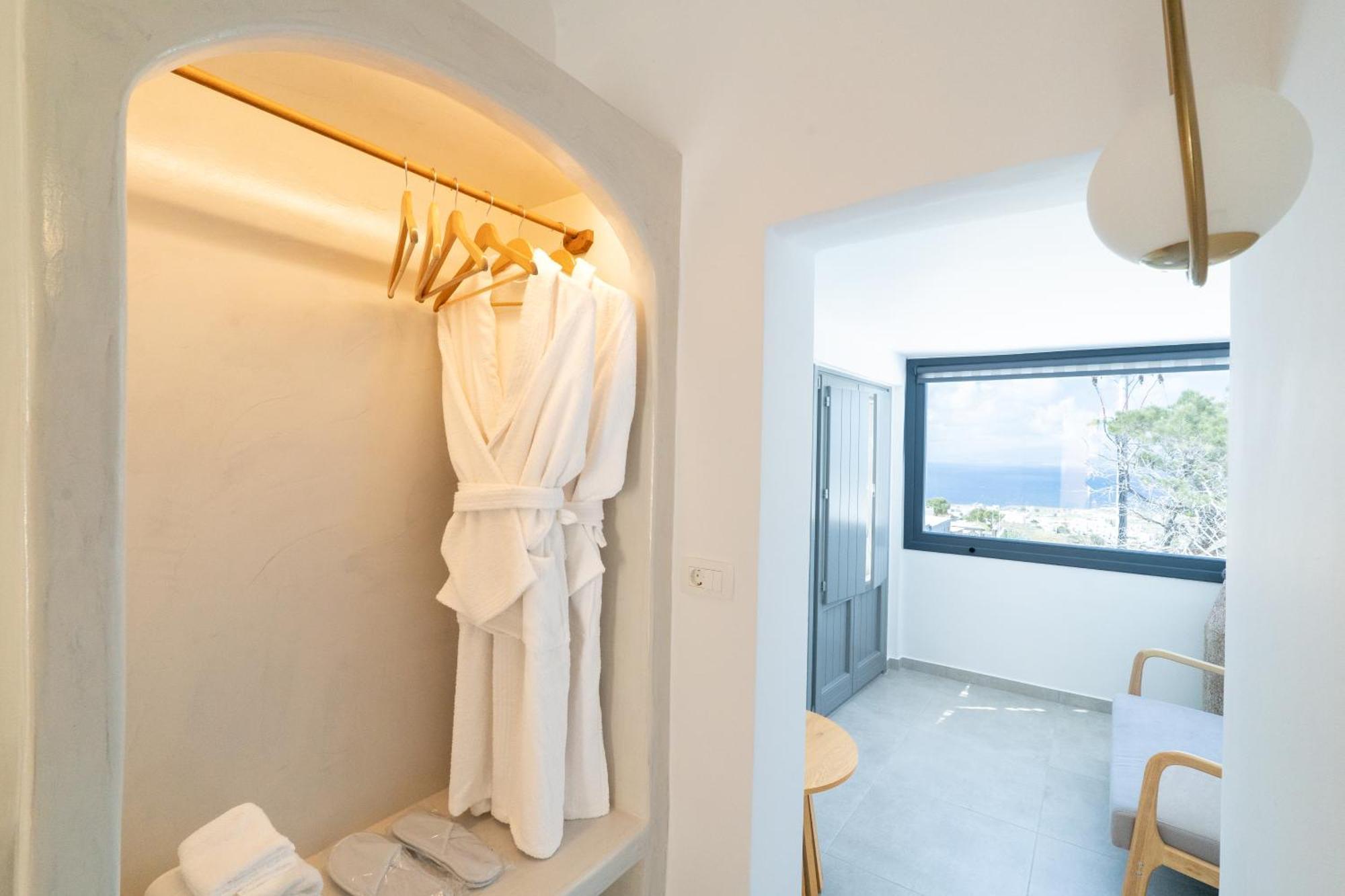 Amerikanos Apartment *
