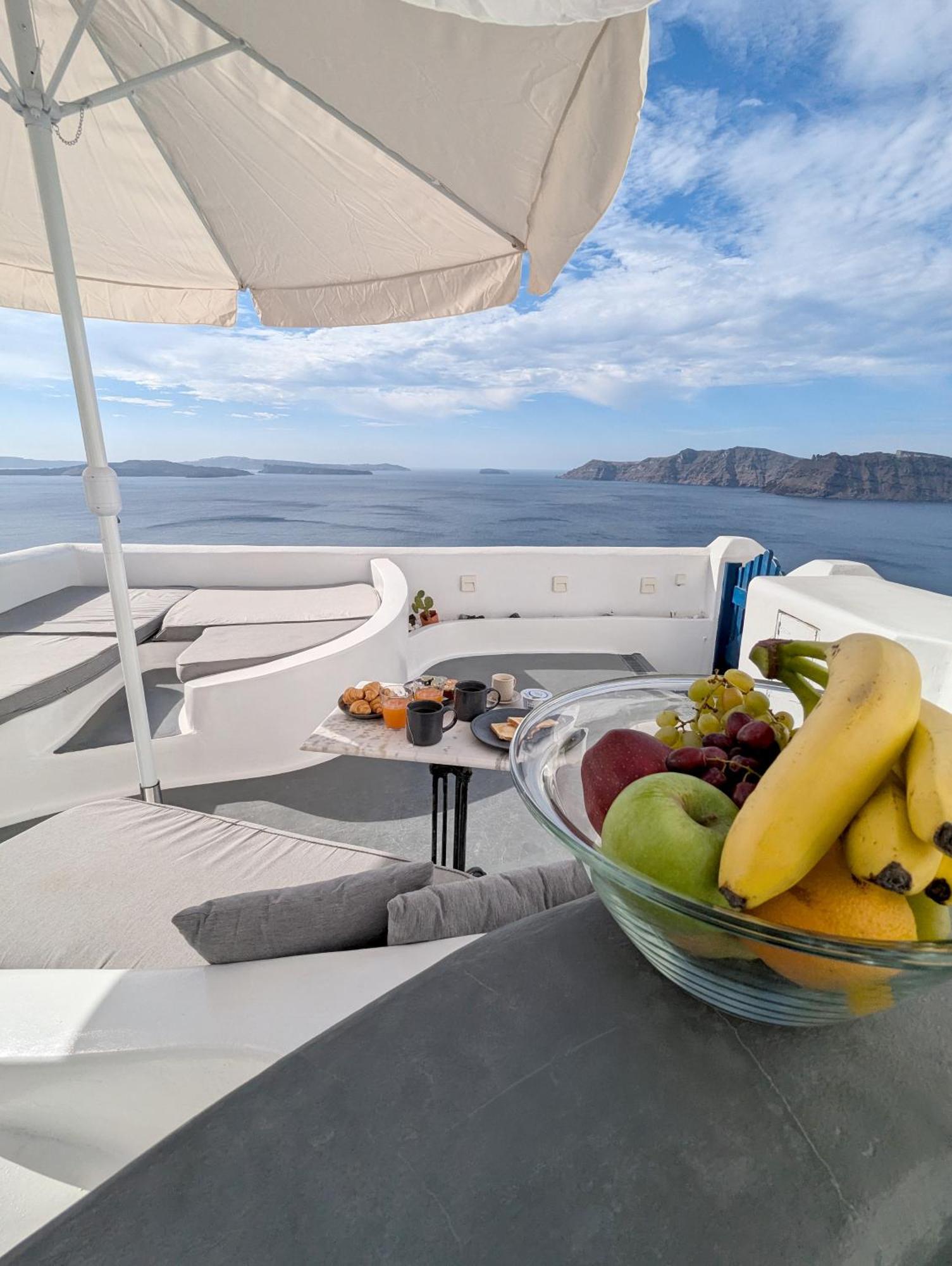 Villa Oia's Secret