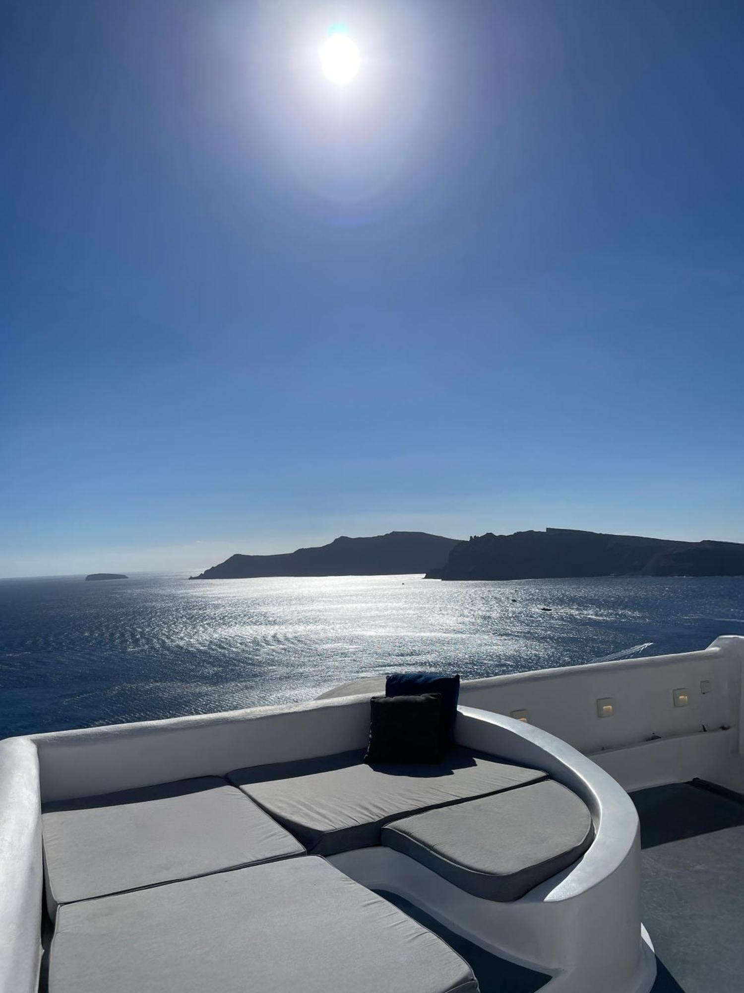 Villa Oia's Secret