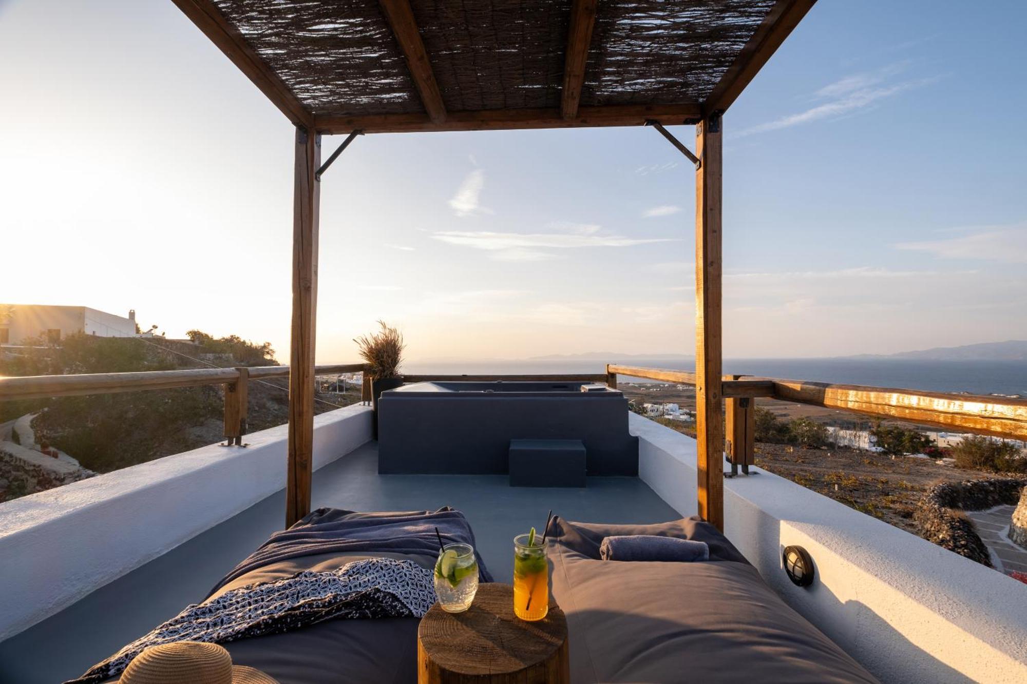 Noelia Oia (Santorini)
