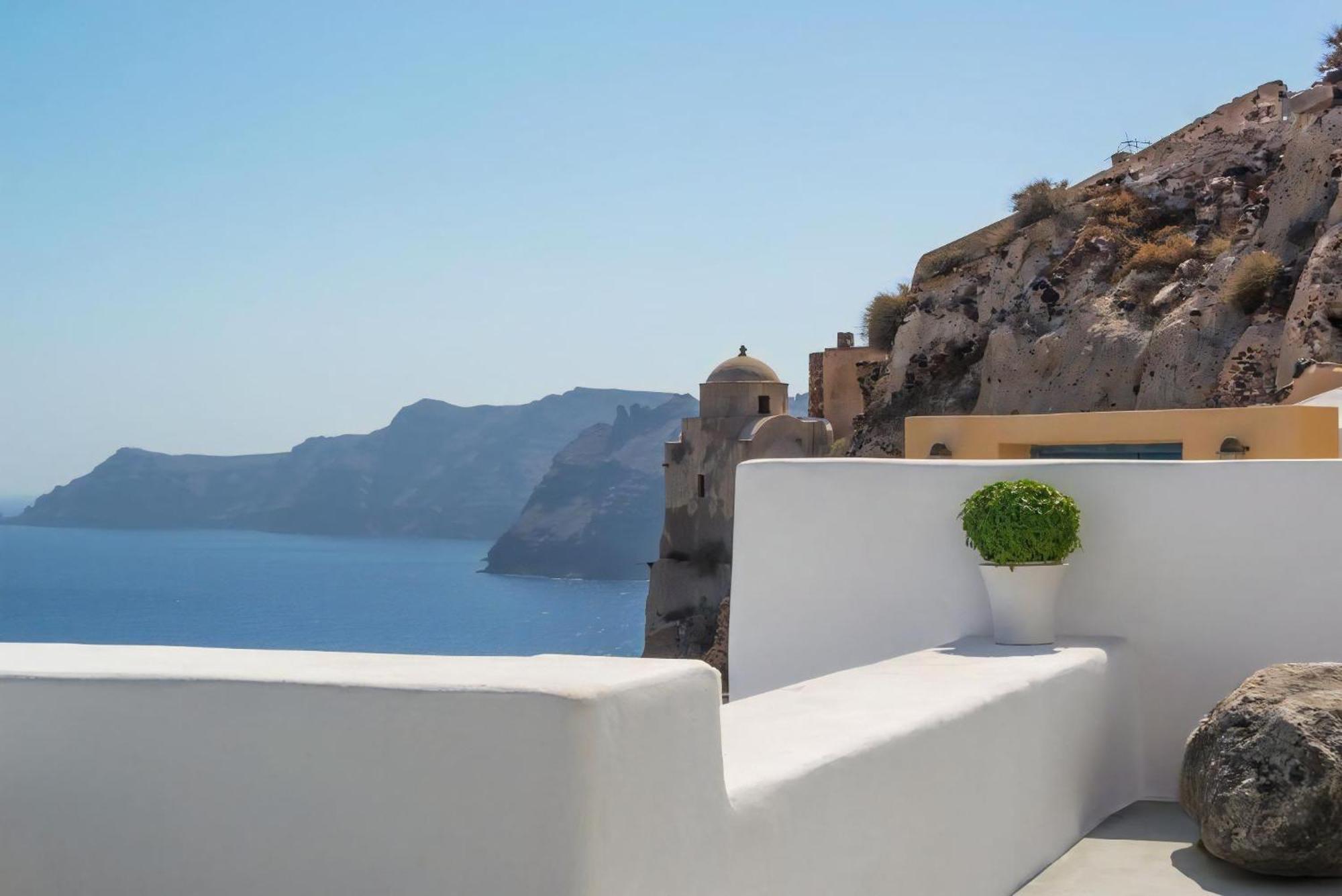 Pina Caldera Residence Oia Santorini Villa *