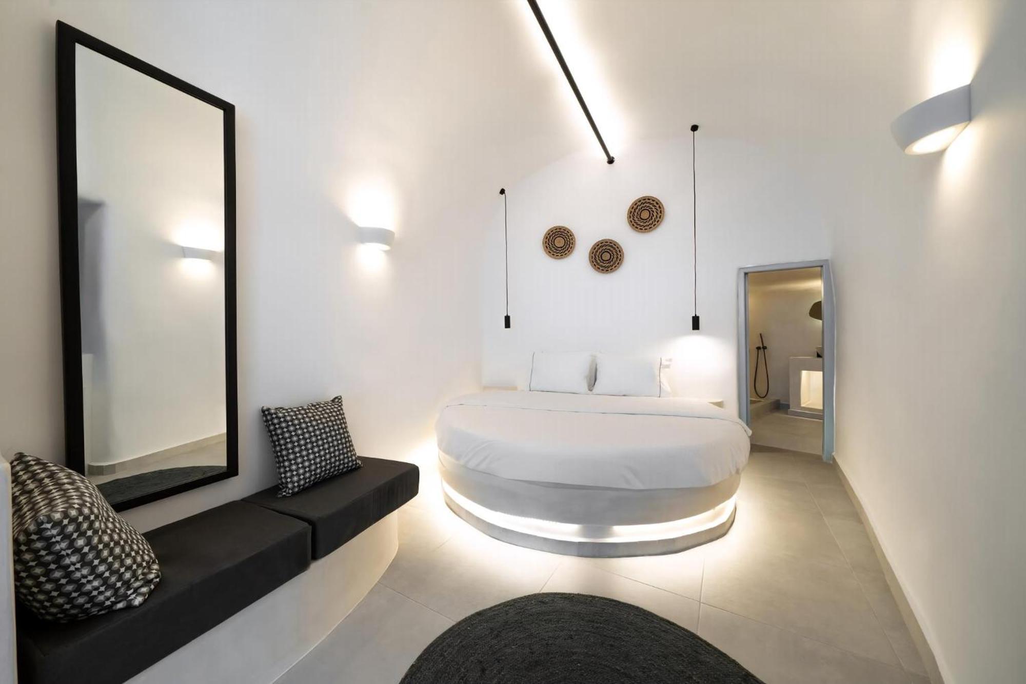 Junior Suite Sea View With Jetted Tub Bvs Oia Santorini Villa Oia (Santorini)