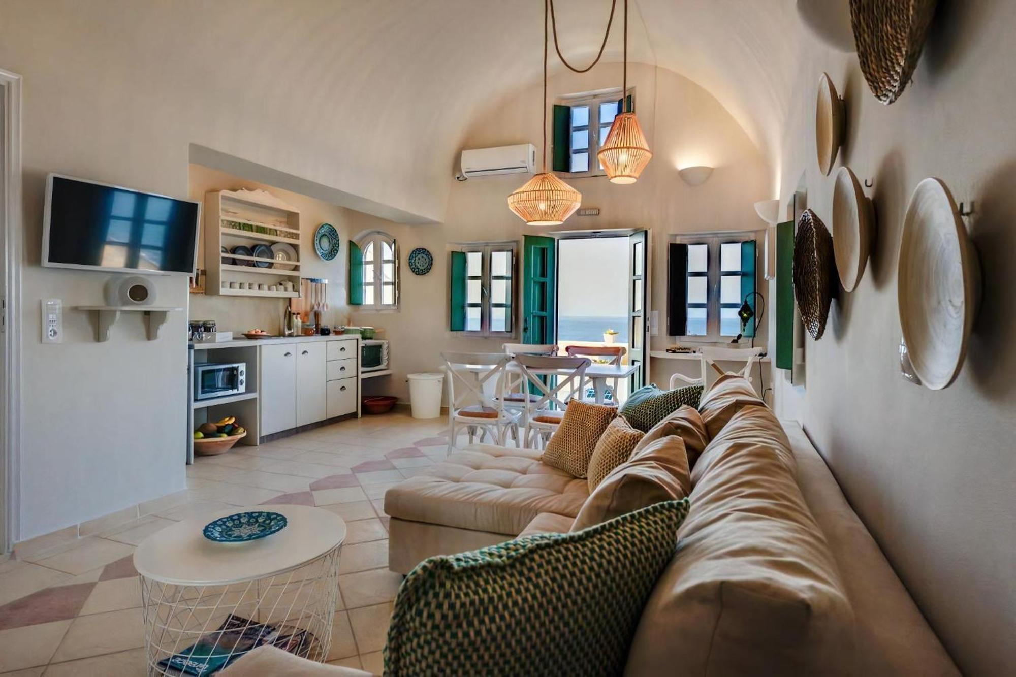 Perfect Santorini 2 Bedrooms Michelangelo Outdoor Jacuzzi Beautiful Views Villa Oia (Santorini)