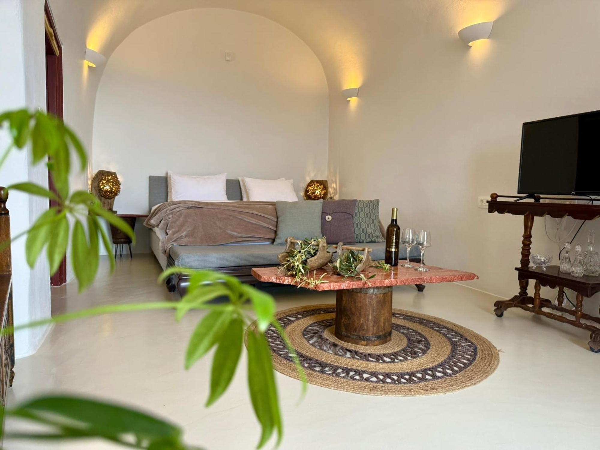 Villa Elysian Santorini Ia