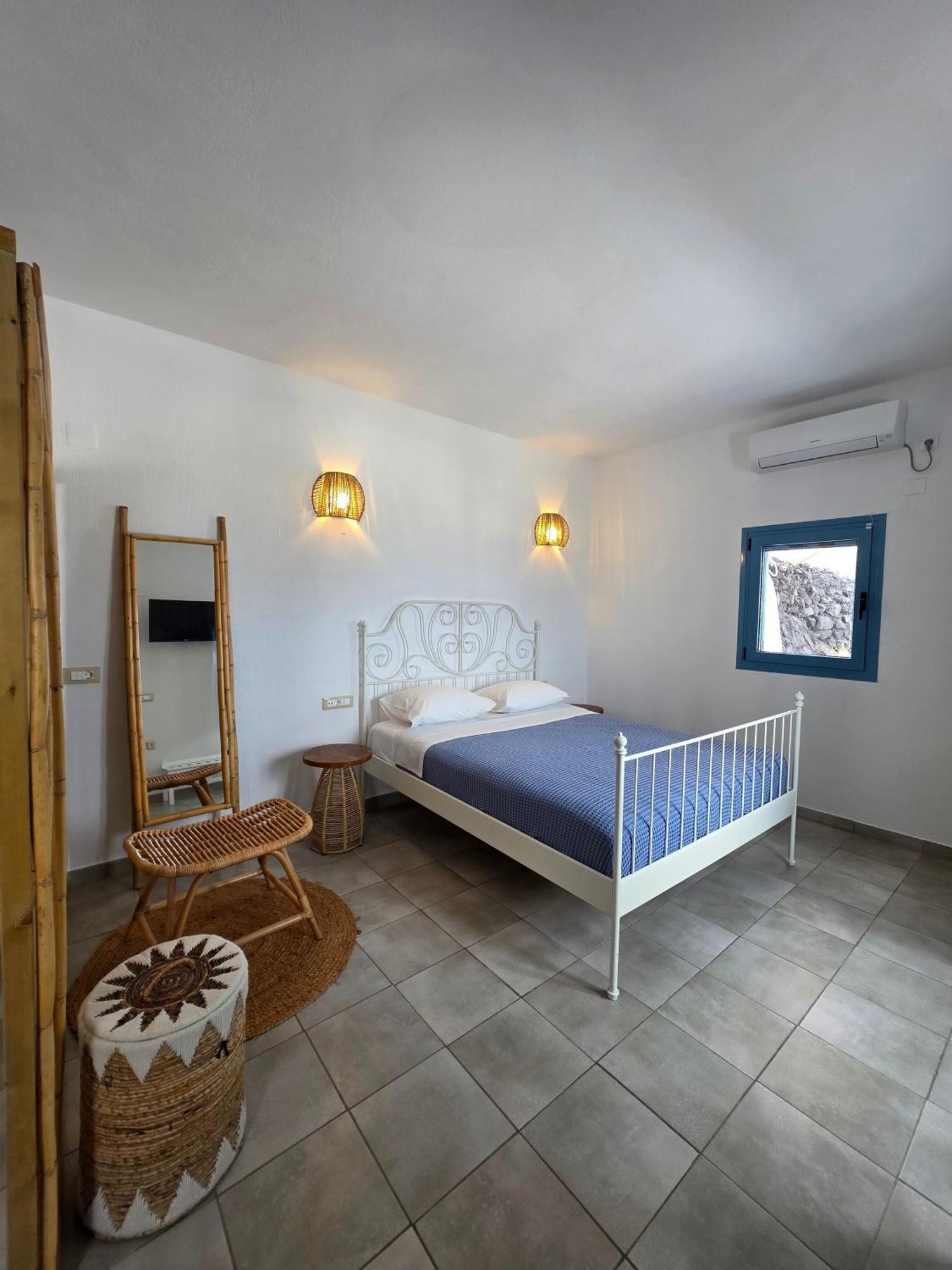 Sunset Paradise Apartment Oia (Santorini)