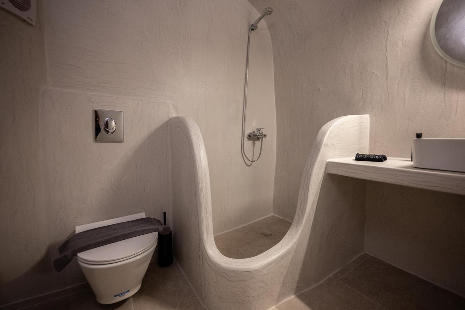 Apartment Three Domes - An Iconic Collection