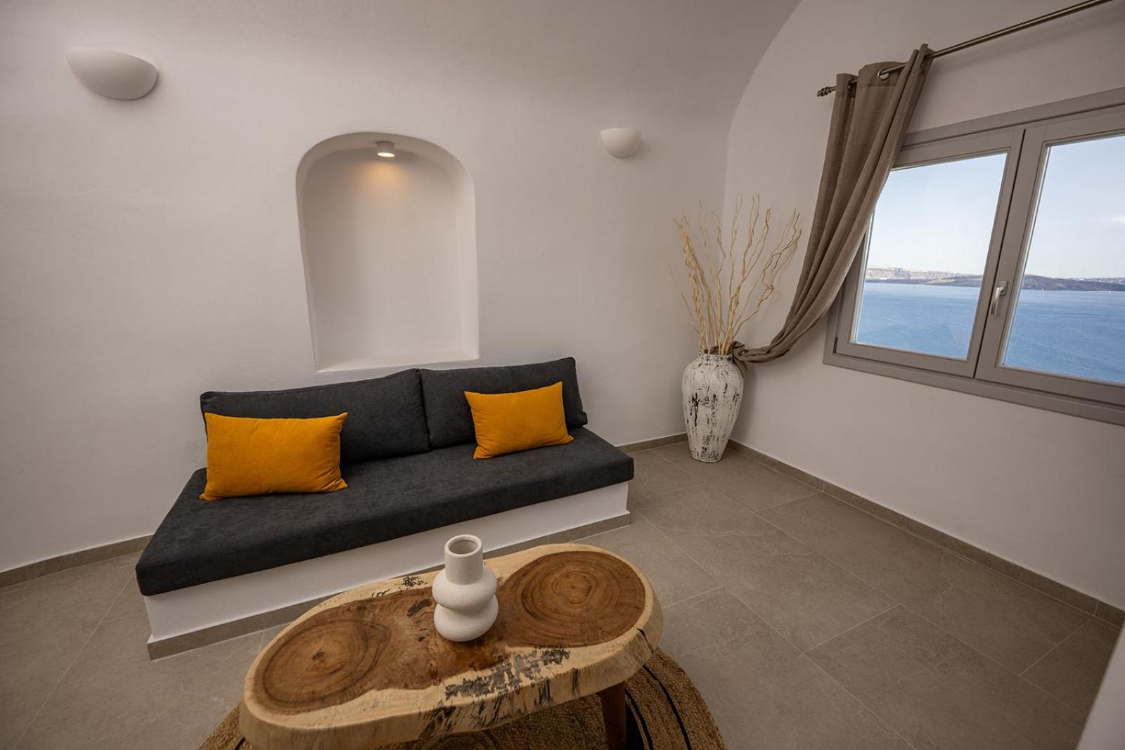 Apartment Three Domes - An Iconic Collection