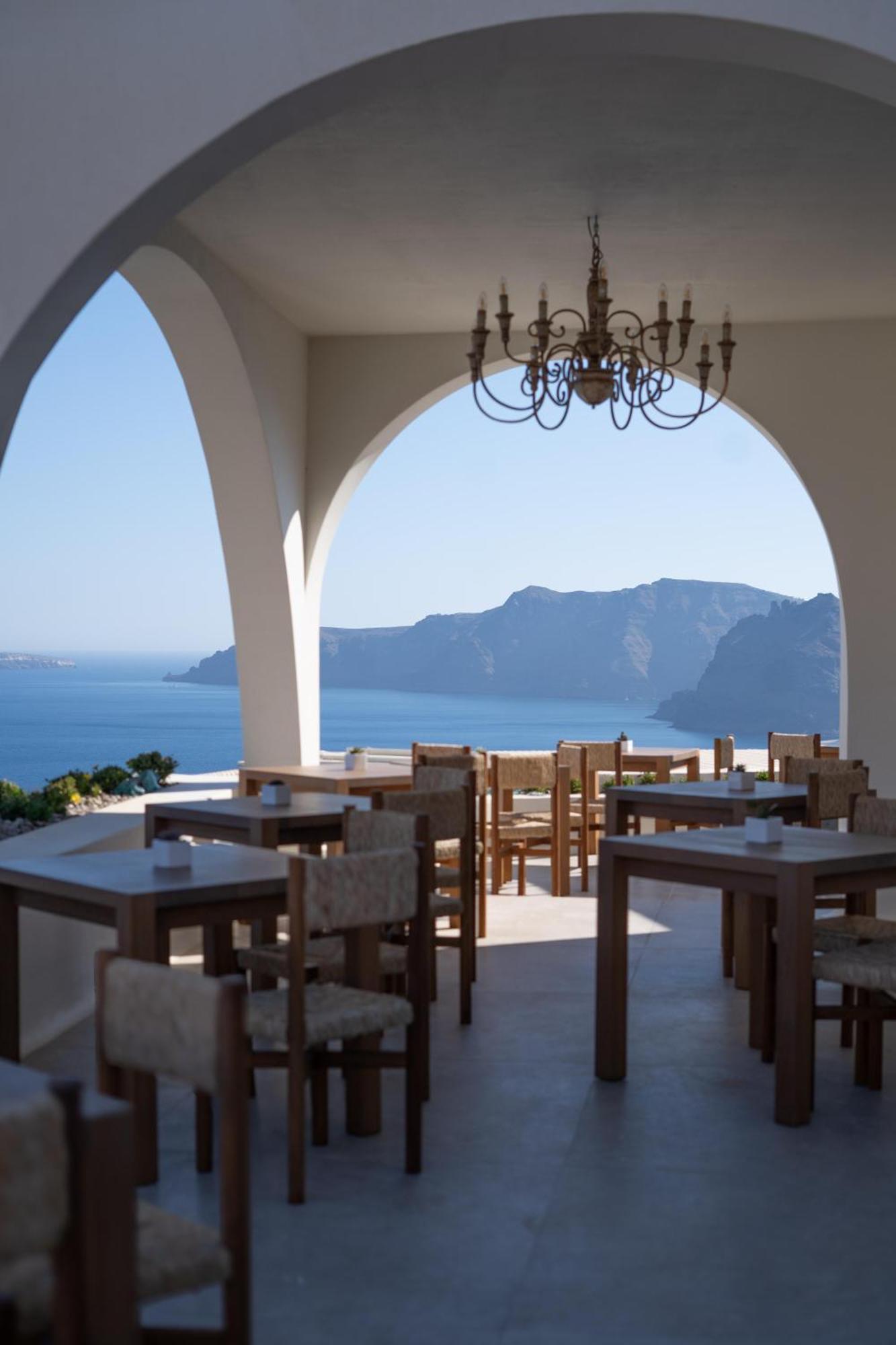 Andronis Luxury Hotel Oia (Santorini)
