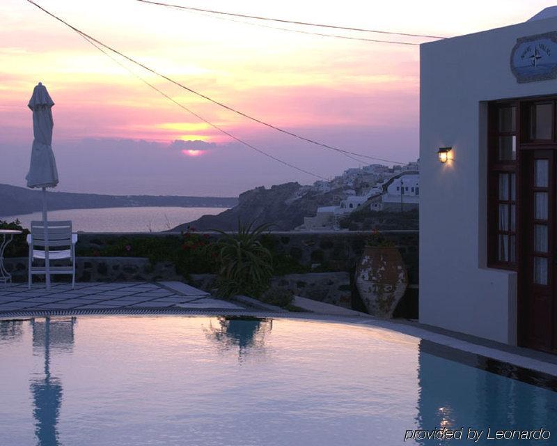 Nikos Aparthotel Oia (Santorini)