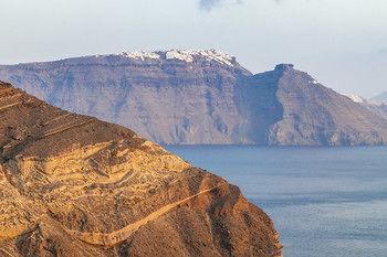 The Ivory * Oia (Santorini)