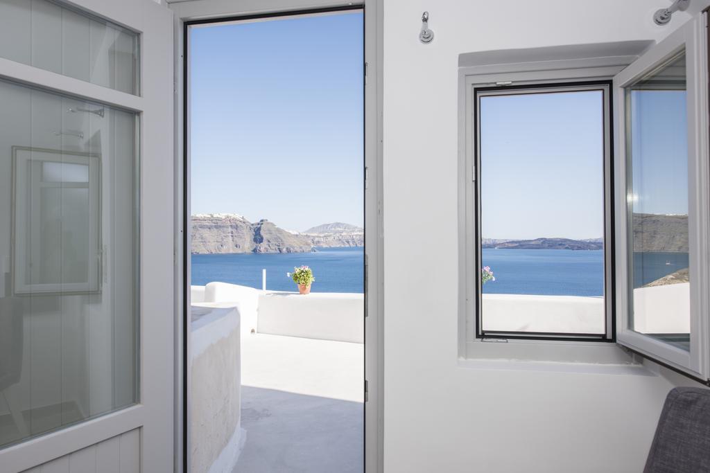 Ambition (adults Only) 3* Oia (Santorini)