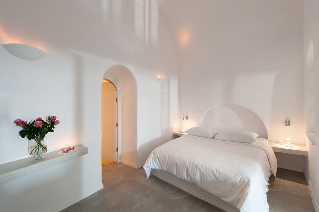 Villa Evmenia Luxury Cave Oia (Santorini)