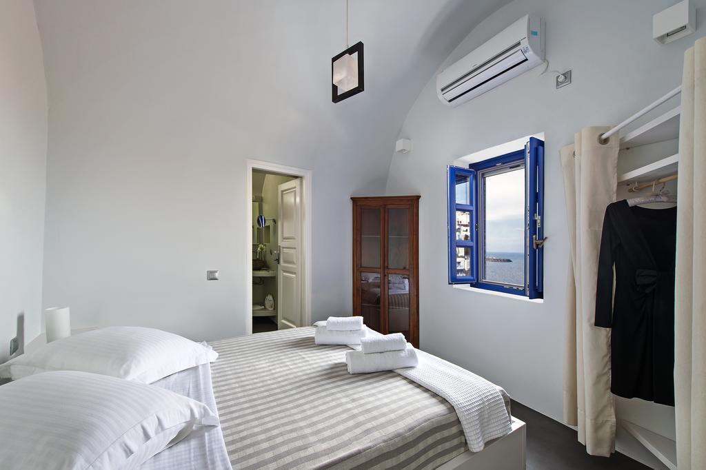 Domus Solis Luxury Villa Oia (Santorini)