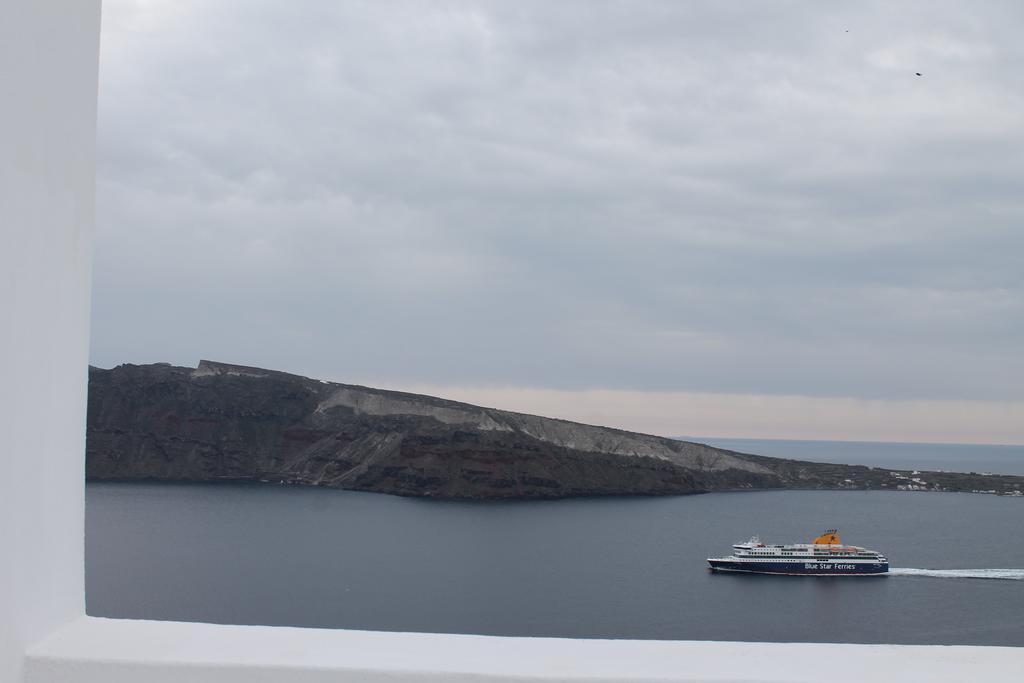 By The Mill Oia (Santorini)