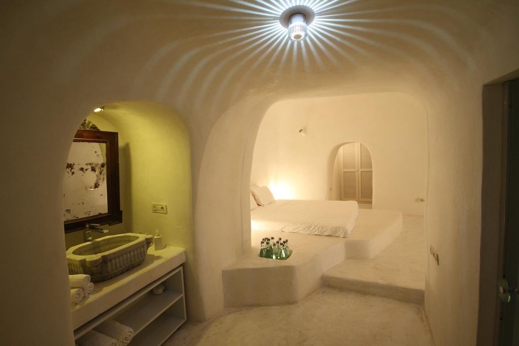 Villa Lydia Cavehouse Oia (Santorini)