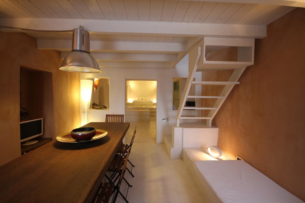 Lydia Cavehouse Villa Oia (Santorini)