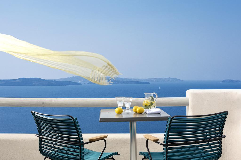 Aisling Micro Oia (Santorini)