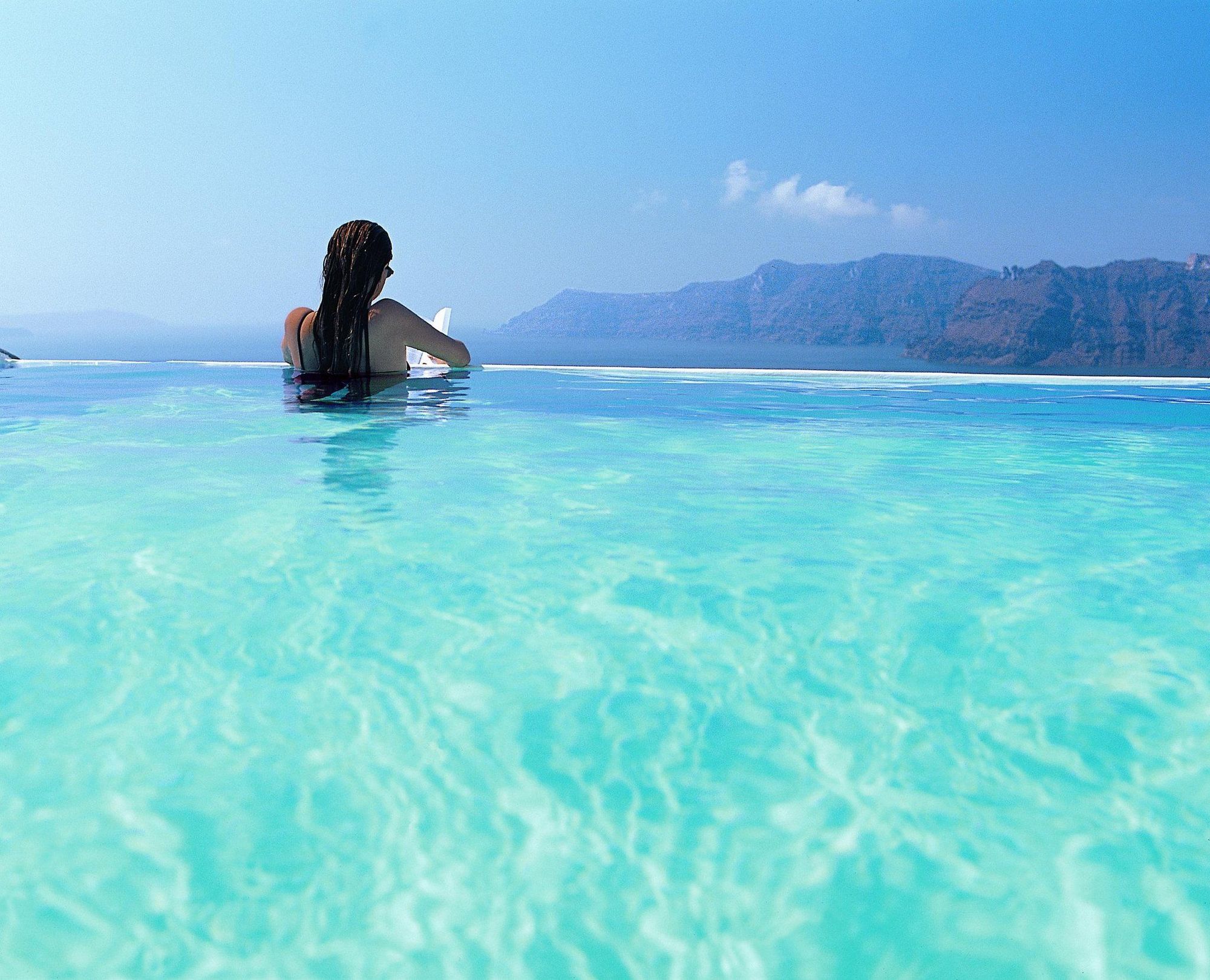 Hotel Katikies Santorini - The Leading Of The World Oía