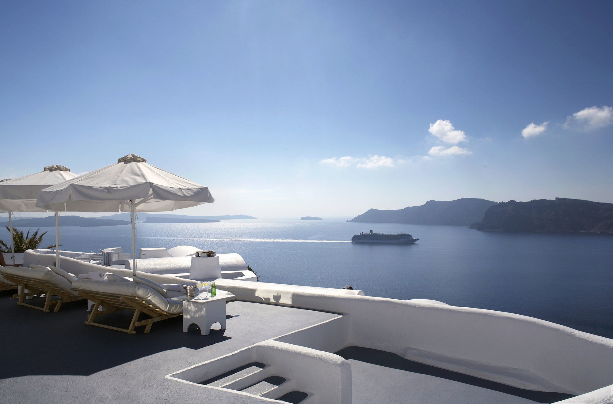 Katikies Santorini - The Leading Of The World