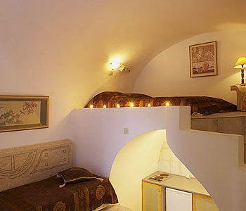 Museum Wellness Hotel Oia (Santorini)