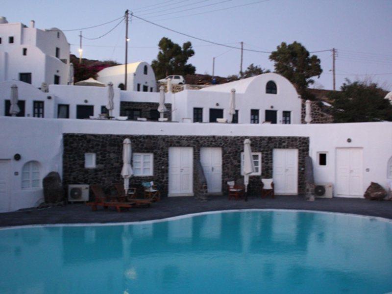 Finikia Memories Hotel 2*
