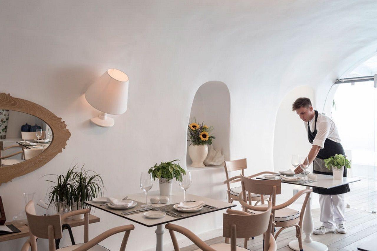 Katikies Kirini Santorini - The Leading Of The World 5*