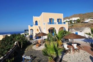 Pezoula Aparthotel