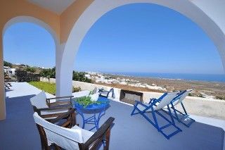 Pezoula Oia (Santorini)
