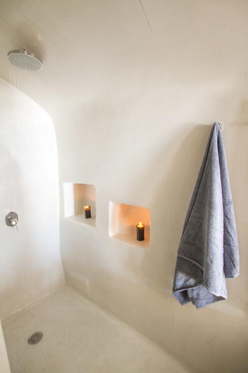 Hector Cave House Villa *